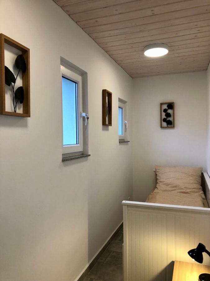 Erdgeschoss-Appartement Mit Seeblick Ahrensbok Eksteriør billede