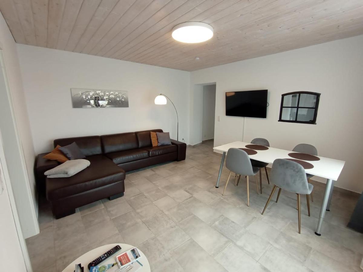 Erdgeschoss-Appartement Mit Seeblick Ahrensbok Eksteriør billede